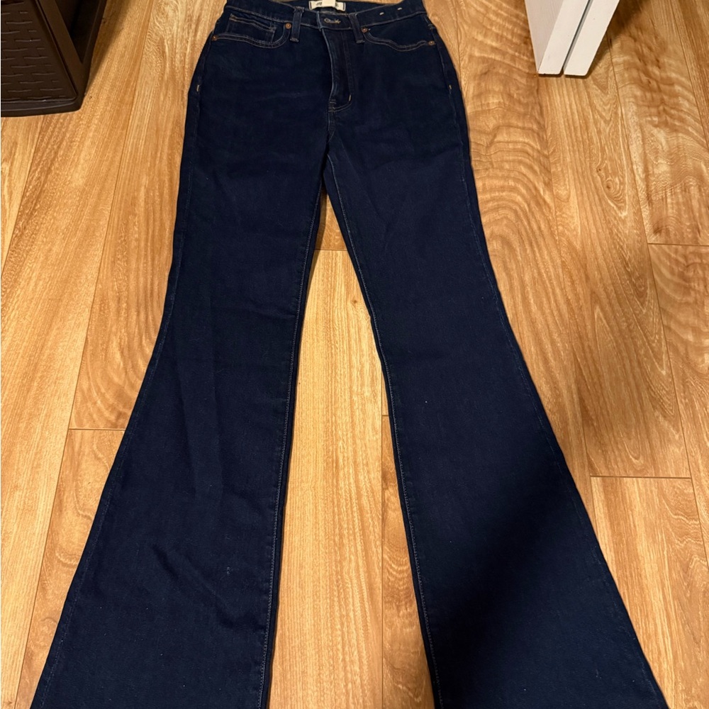 Madewell Women's Flared Blue Jeans Size 26